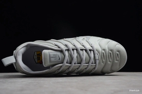 PLUS SILVER WOLF DARK OG00160 GREY VAPORMAX 1230